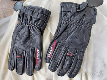 Guanti da moto in pelle traforata a pro
