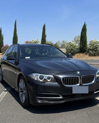 BMW 520d Touring Luxury - 190cv - Tagliandata BMW