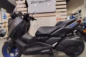 Yamaha XMAX 300 Demo Bike - 2025