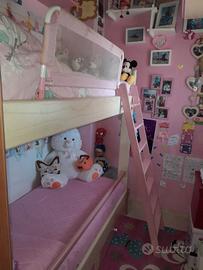 LETTO A CASTELLO REALIZZATO DAL FALEGNAME 