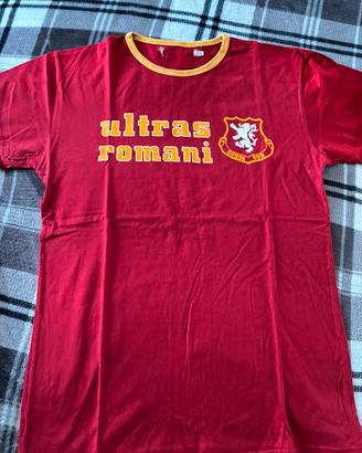 T-shirt e cap ultras romani