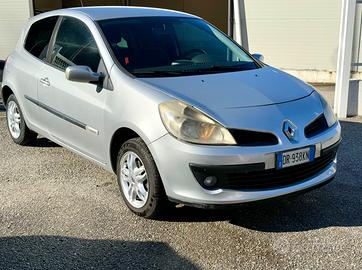 Renault Clio 1.2 16V 3 porte Rip Curl