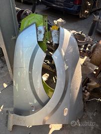 PARANGHI DESTRO E SINISTRO FORD FUSION ANNO:2005