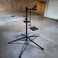 cavalletto per manutenzione bicicletta 
