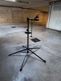cavalletto per manutenzione bicicletta 