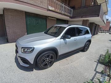 MERCEDES GLB 180 AMG 7 POSTI