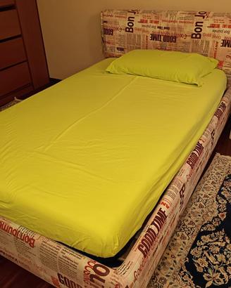 Letto 1 piazza e mezza con materasso e cassettone