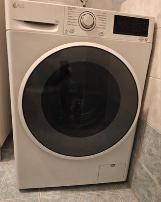 Frigorifero combinato e lavatrice 7kg