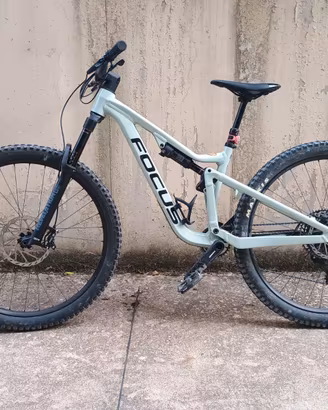 Mountain bike 