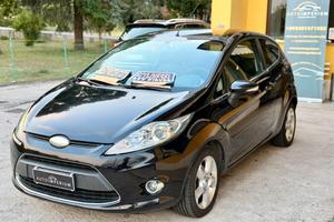 Ford Fiesta 1.4tdci 50kw Titanium OK NEOPATENTATI