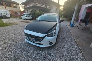 mazda 2 skyactive D 105