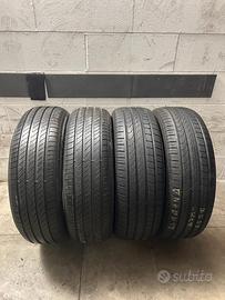 Gomme estive 215/65/17