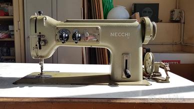 Macchina da cucire semi professionale Necchi