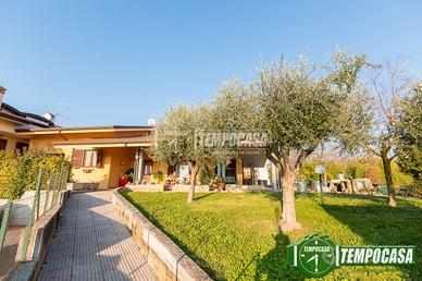 Villa a Schiera a Pescantina 4 locali