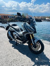 Honda X-Adv 750