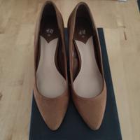 Abbigliamento scarpe