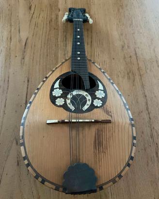 Mandolino napoletano antico (fine ‘800/primi ‘900)