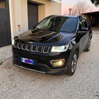 Jeep Compass 1600