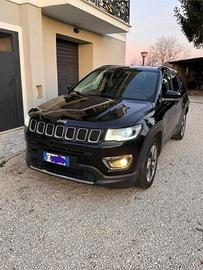 Jeep Compass 1600