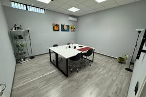 Affitta la tua scrivania nel nostro spazio