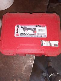 forbici per potatura a batteria