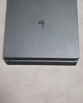 PS4 + 4 Controller + Giochi