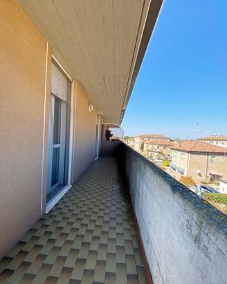 Appartamento di 108 m² con 5 locali e box auto a T