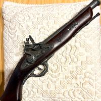 Pistola decorativa italiana antica
