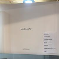 Macbook Air nuovo con garanzia