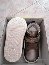 Scarpe Primigi nuove Nr 22