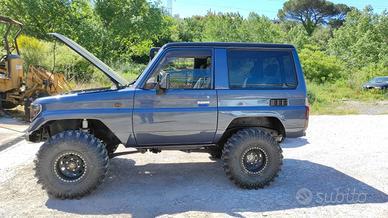 TOYOTA Land cruiser kzj70