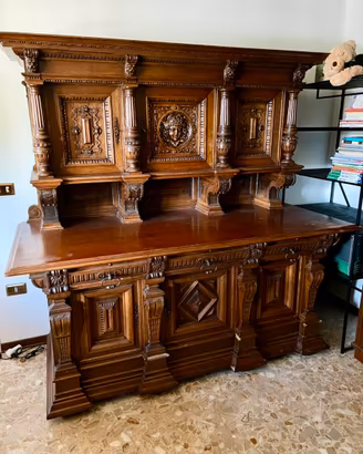 MOBILE / CREDENZA