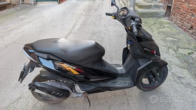 Scooter 50 cc.