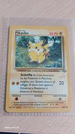 carta pokemon pikachu