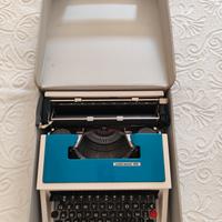 Macchina da scrivere vintage