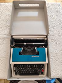 Macchina da scrivere vintage