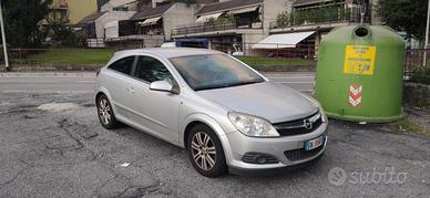 Opel Astra GTC 1.7 CDTI
