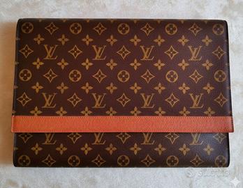 LOUIS VUITTON XL Cartella Monogram Folder