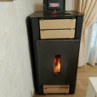 stufa pellet 22 kW pasqualicchio