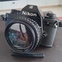 Nikon EM analogica