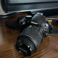 Nikon D3100 + Obiettivo Af-s Dx 18-55