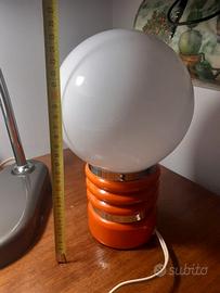 Lampada da tavolo Space Age