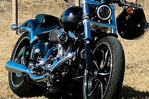 Harley Davidson Breakout 103