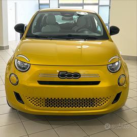 Fiat 500 Hybrid Icon