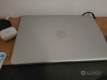 hp laptop i7 8th gen 16gb ram 512ssd m2