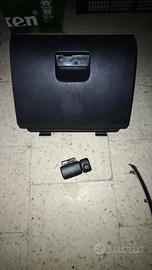 Cassetto e Serratura originali Suzuki Jimny 2007