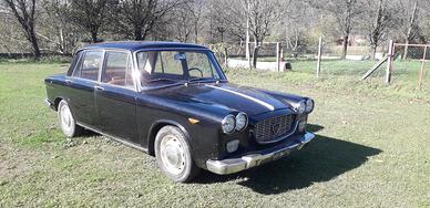 Lancia Flavia berlina