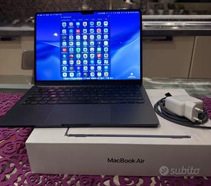 MacBook Air 13 M2 512GB SSD Mezzanotte iOS Tahoe