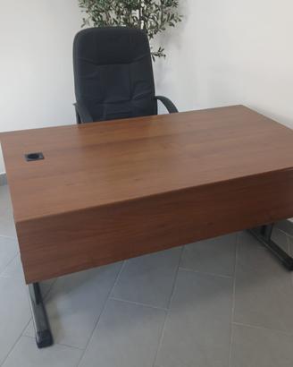 Scrivania Las Noce 140 cm.