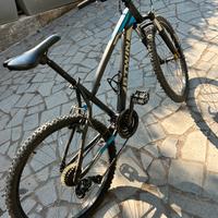 Bici B’Twin Rockrider 340